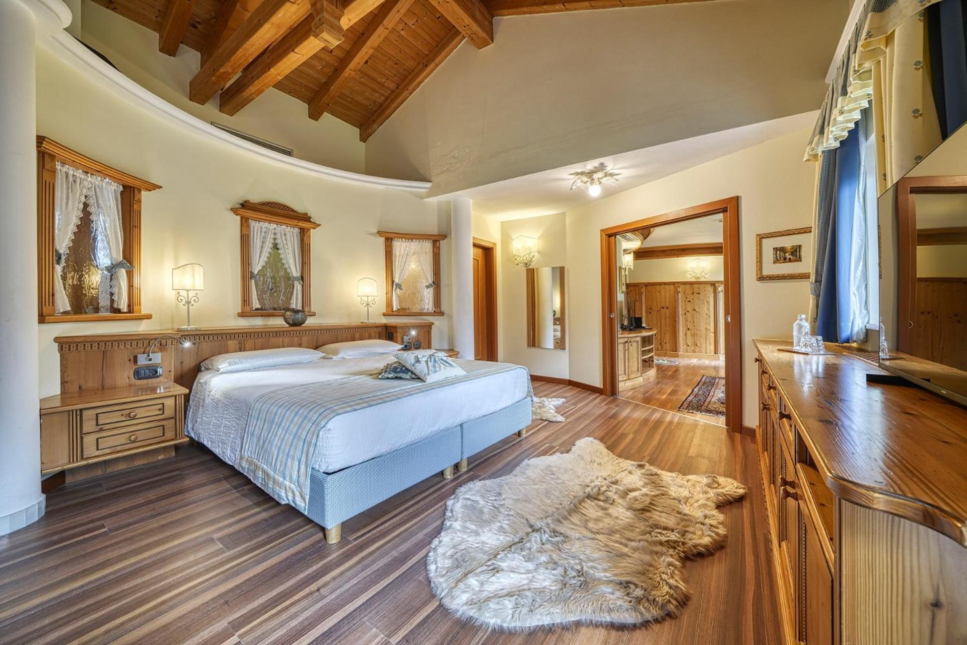 Brunet - The Dolomites Resort Фьера-ди-Примьеро Экстерьер фото